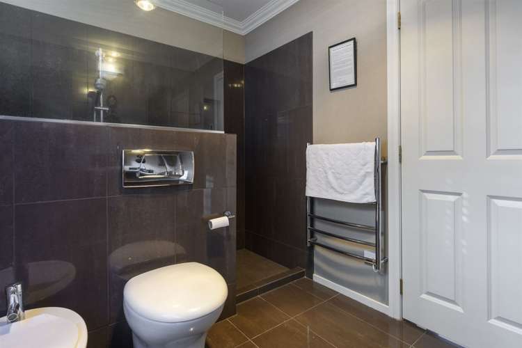 21a Seaview Road Otumoetai_8