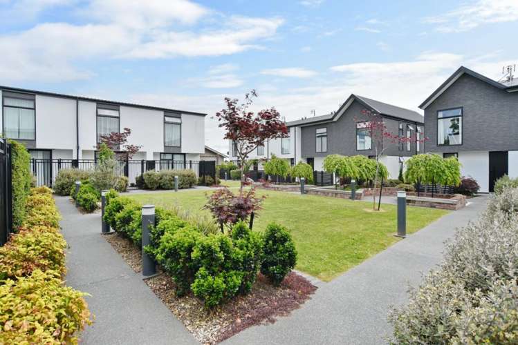 8/16 New Brighton Road Shirley_20