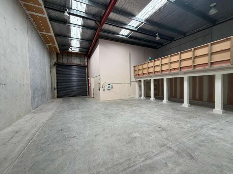 5B Beatrice Tinsley Crescent Albany_5