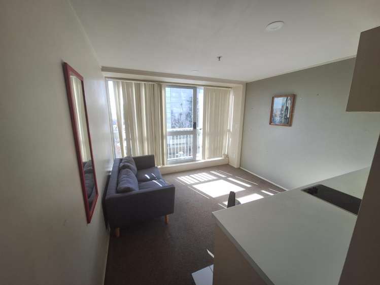 827/72 Nelson Street Auckland Central_2