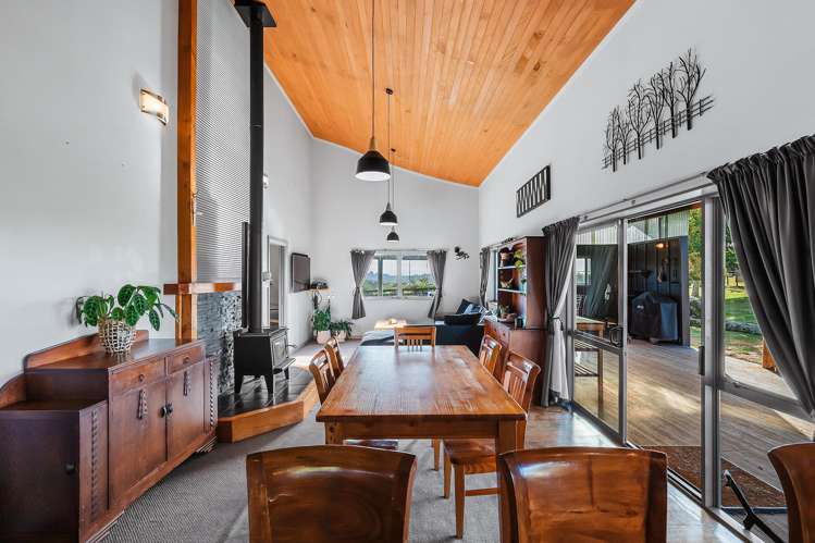 216 Kawakawa Road Kinloch_6