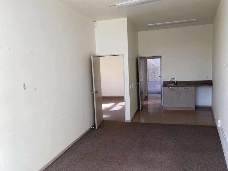 3/94 White Street Fenton Park_5