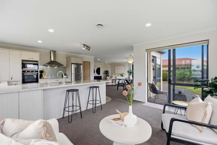 2 Beachwater Drive Papamoa_10