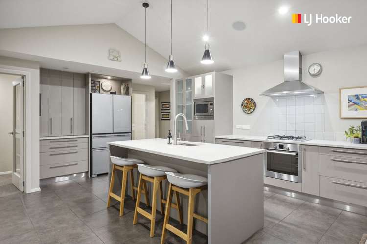 13 Danube Street Vauxhall_24