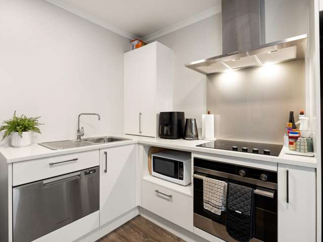 9/17 Vialou Street Hamilton Central_2
