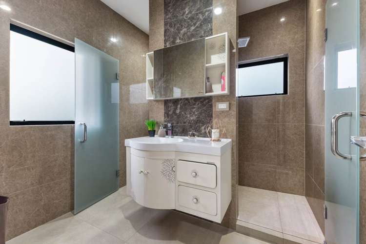 46 Coachman Drive Flat Bush_22