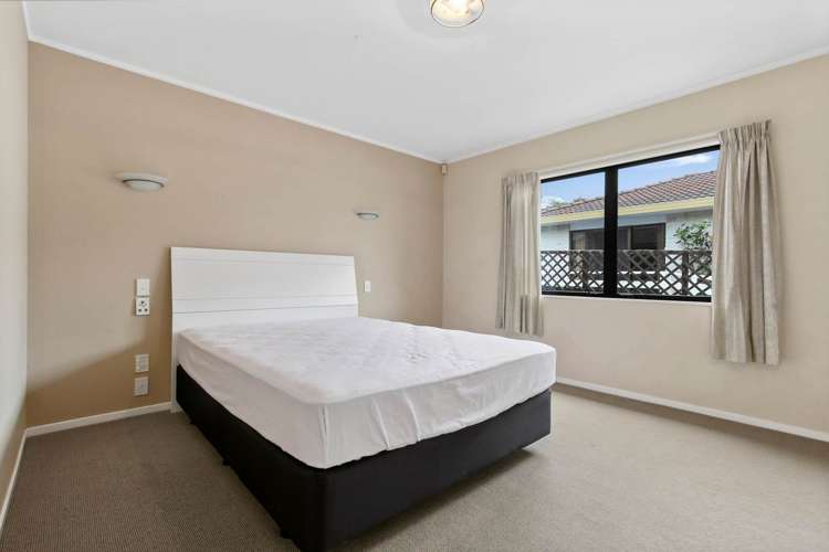 1/77 Hutchinson Avenue New Lynn_3