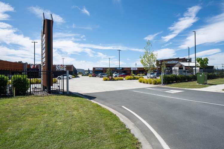 650 Lake Terrace Wharewaka_31