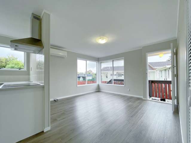 2/82 Moore Street 1614_3