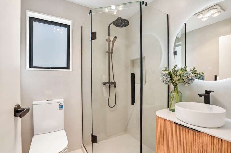 A, B, C, D/35 Felgrove Street Glendene_10