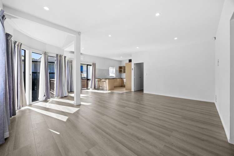 29 Banyan Drive Totara Heights_2