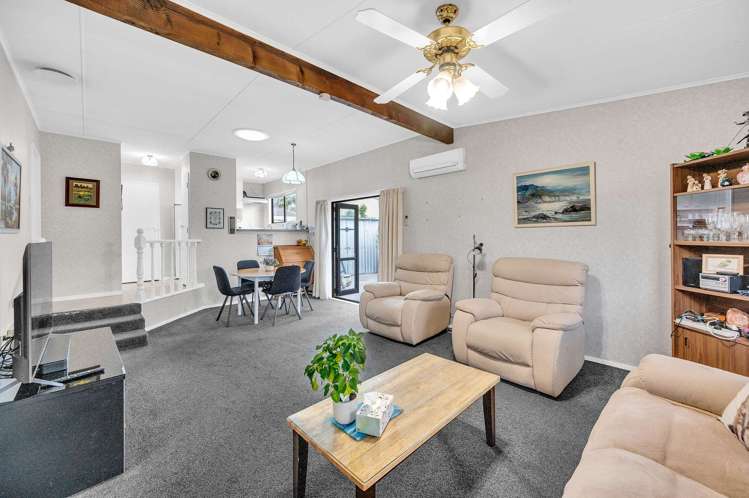 2/17 Townshend Crescent Greenmeadows_3