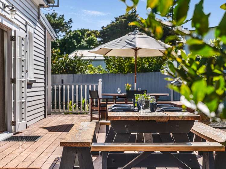 3 Signal Station Road Pouto_21