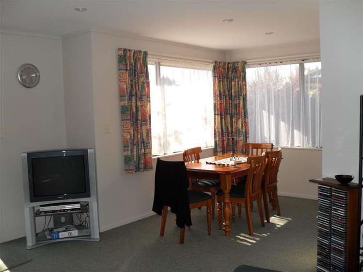 53 Golf Road Tahunanui_6