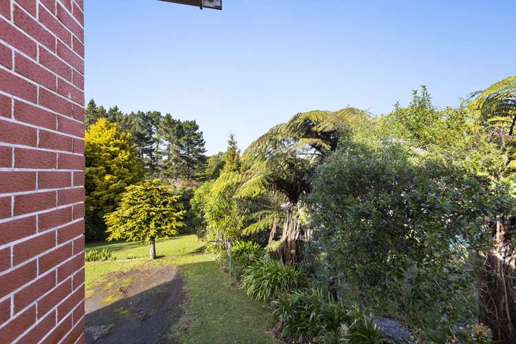 2/25 Carlton Terrace Westown_20