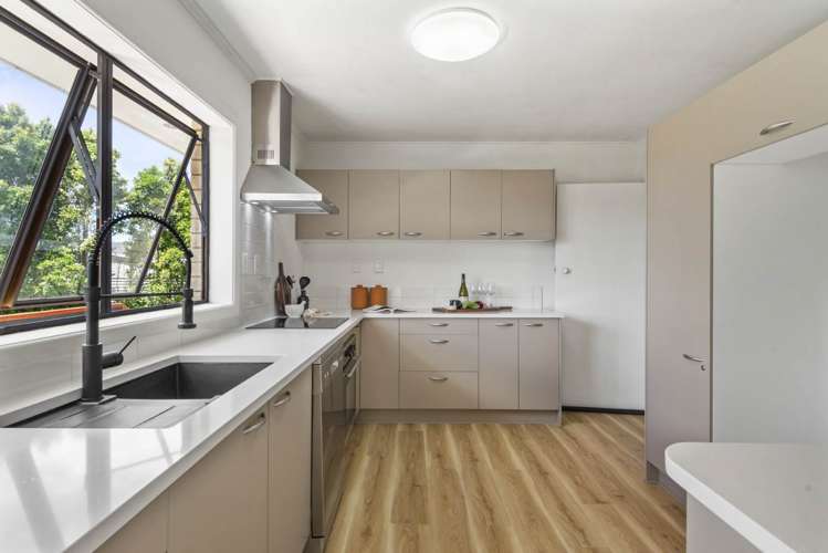 254A East Coast Road Forrest Hill_9