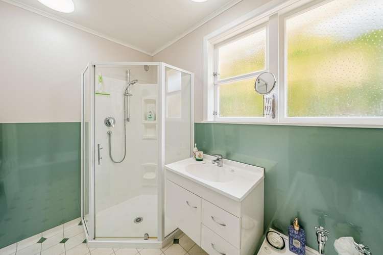 67 Chamberlain Road Karori_21