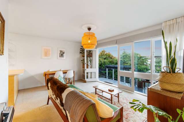 5/2 Mountain View Road Morningside_1