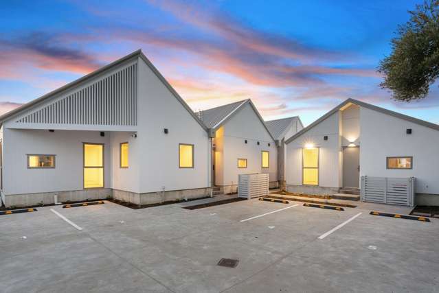 1-4/31 Vickerys Road Wigram_1