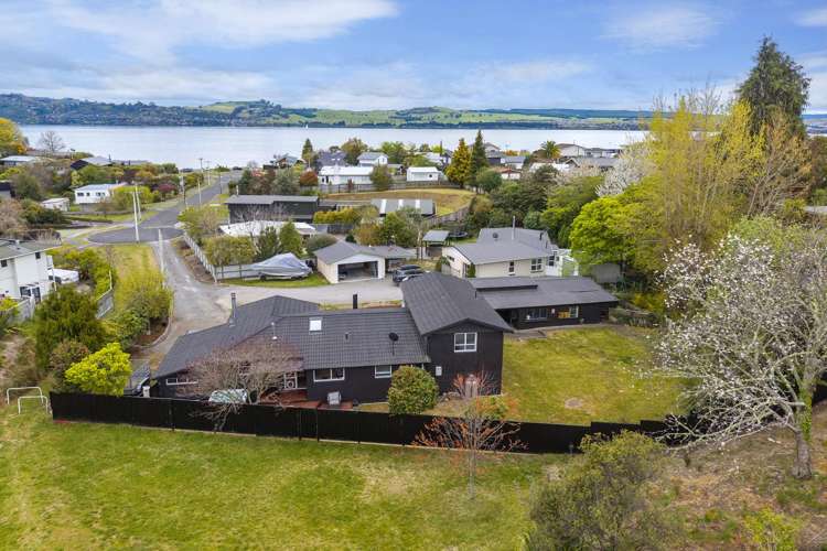 11 Kowhai Road Rainbow Point_27