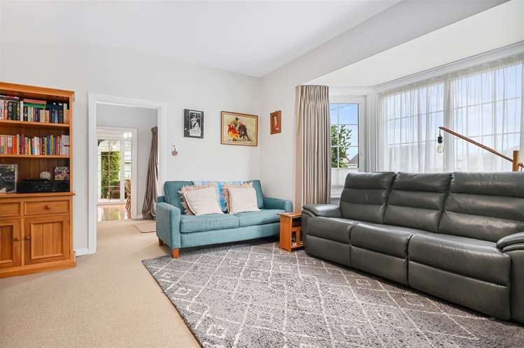 30 Achilles Street Burwood_6