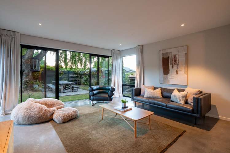 1 Larkins Way Arthurs Point_21