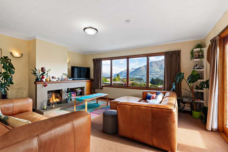 8 - 12 Anderson Heights Queenstown Hill_14