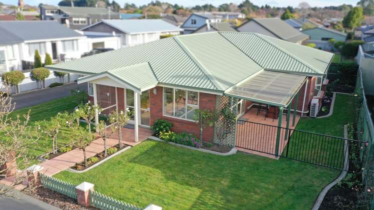 32 Dublin Street Windsor_25