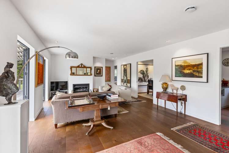 2 Valley Road Waitoki_10