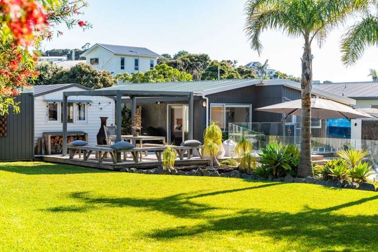 13 Taranui Place Mangawhai Heads_1