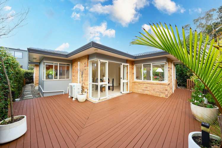 2/9 Alma Road Milford_1