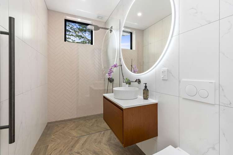 16 Long Road Waitakere_15