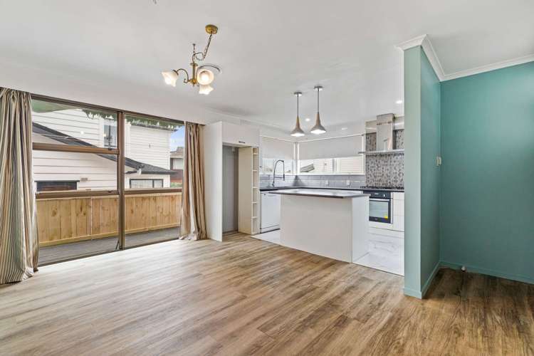 57 Golf Road New Lynn_5