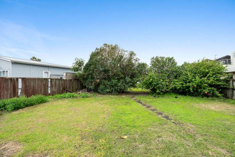 9 The Esplanade Eastern Beach_6