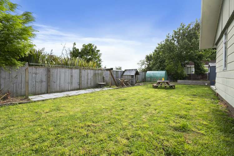 5 Meads Place Marton_18