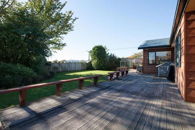 2 Estate Grove Inglewood_14