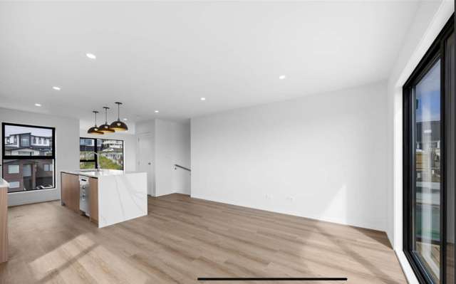 4-12 Kautawa Lane Massey_4