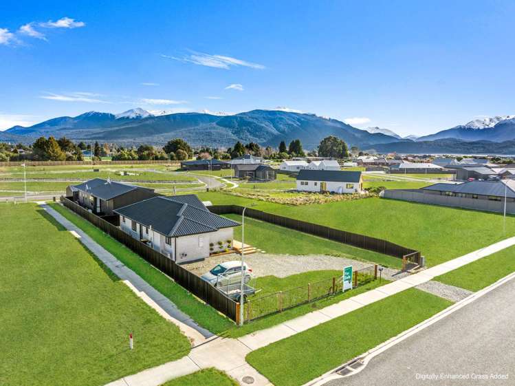 102 Tukare Loop Te Anau_23