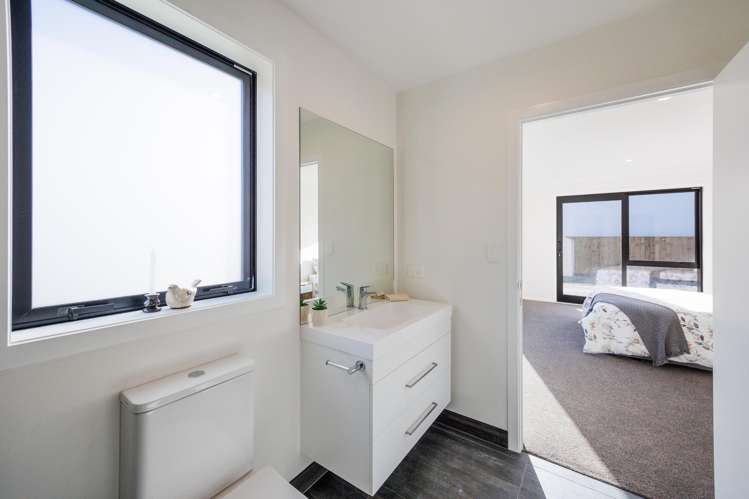 75 Atlantic Drive Fitzherbert_15