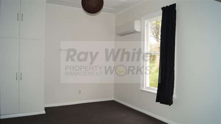 10 Nottingham Crescent Calton Hill_8