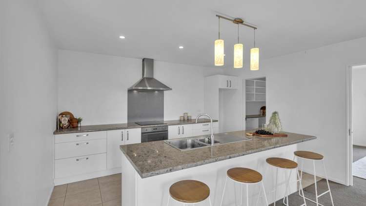 16 Winfield Drive Wigram_7