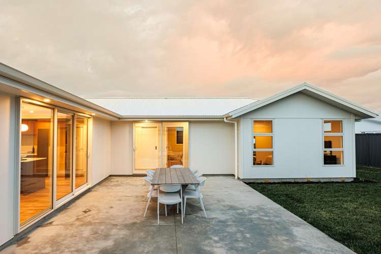 63 Pelorus Avenue Poraiti_20