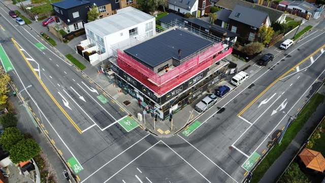 Roofs are on - Completion closing in