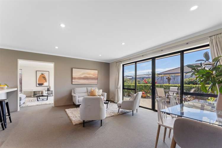 8 Cambelldon Crescent Stoke_9