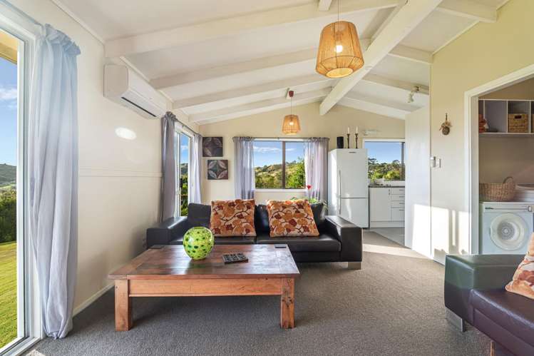 20 Constable Road Muriwai_14