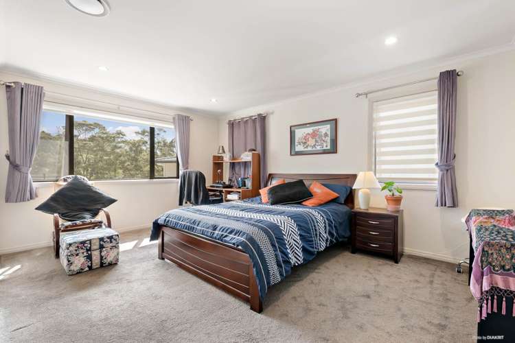 57 Bernard Magnus Lane Greenhithe_15