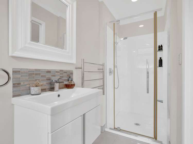 86 Tiri Road Manly_24