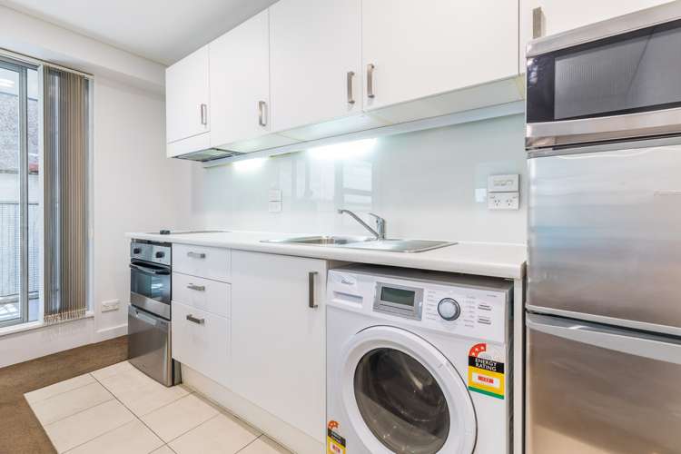 206/37 Symonds Street Grafton_7