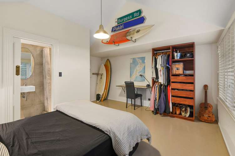 18 Burgess Road Devonport_11