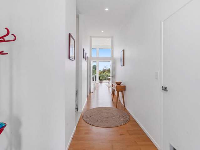 1171 Whangaparaoa Road Gulf Harbour_2